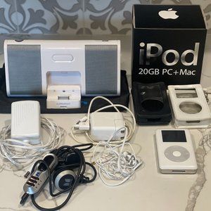 Apple-Generation Classic iPod with multiple accessories